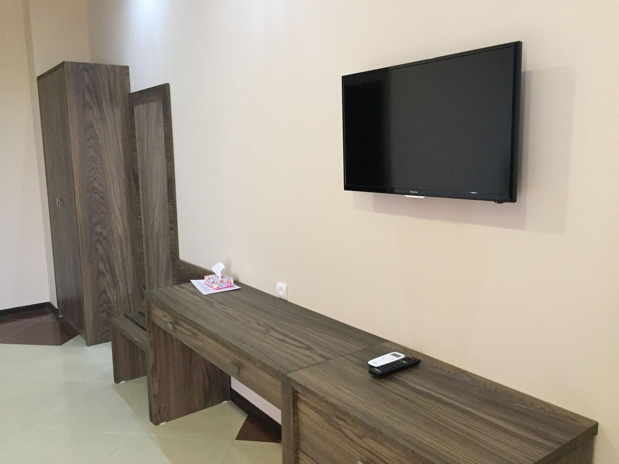Primer Hotel Ереван Екстериор снимка