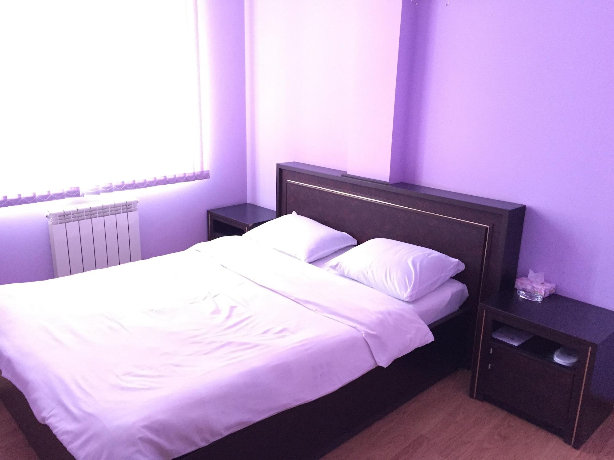 Primer Hotel Ереван Екстериор снимка