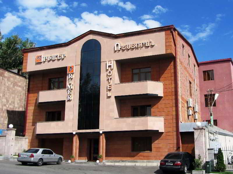 Primer Hotel Ереван Екстериор снимка