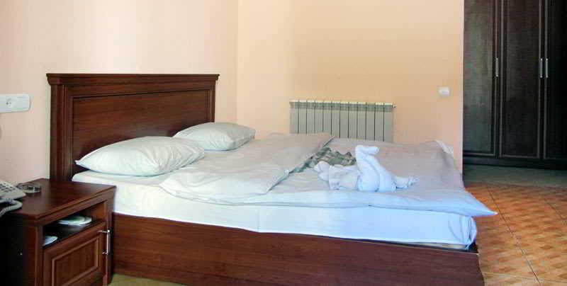 Primer Hotel Ереван Екстериор снимка